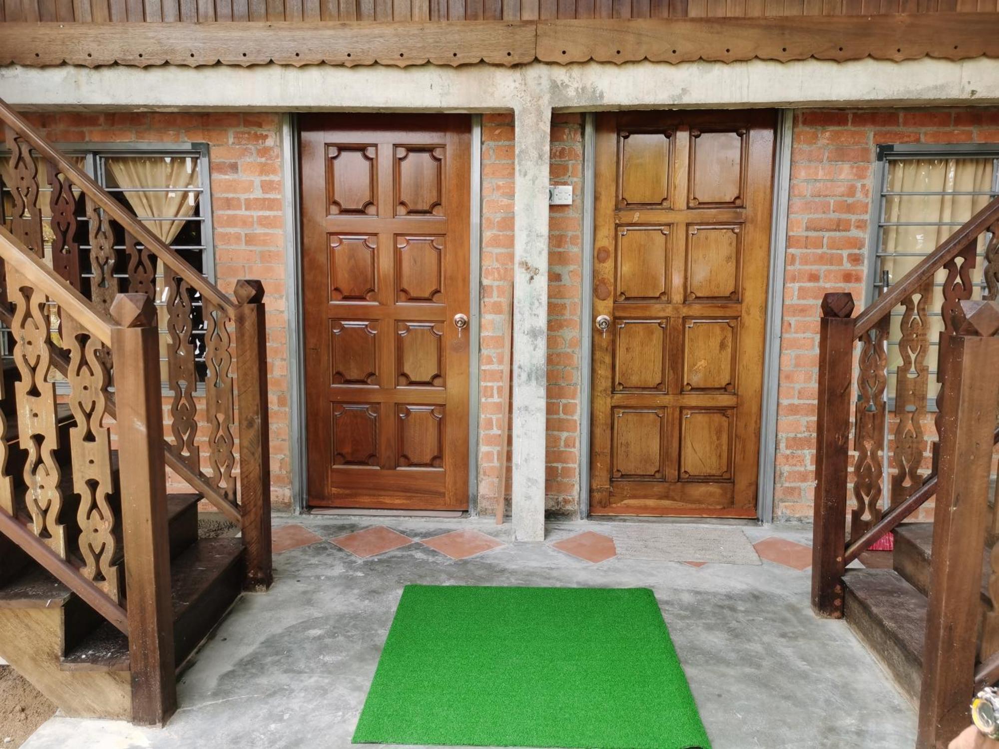 Sayang Di Kaki Bukit Homestay Near Icon City בוקיט מרטג'אם מראה חיצוני תמונה